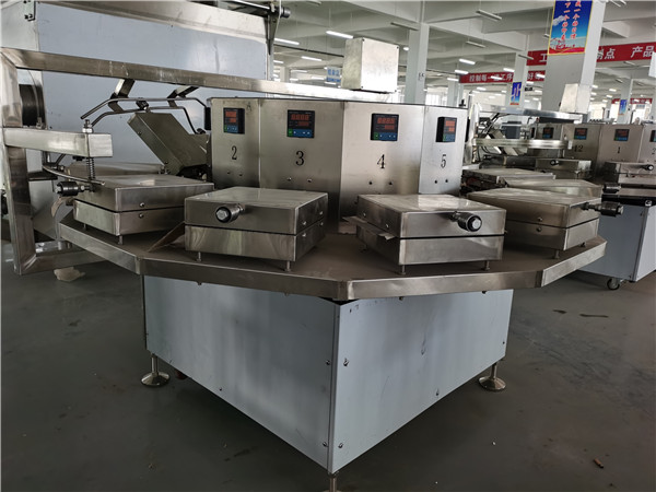 食品油炸機(jī)廠家簡(jiǎn)述怎樣控制油炸機(jī)的油溫和火候